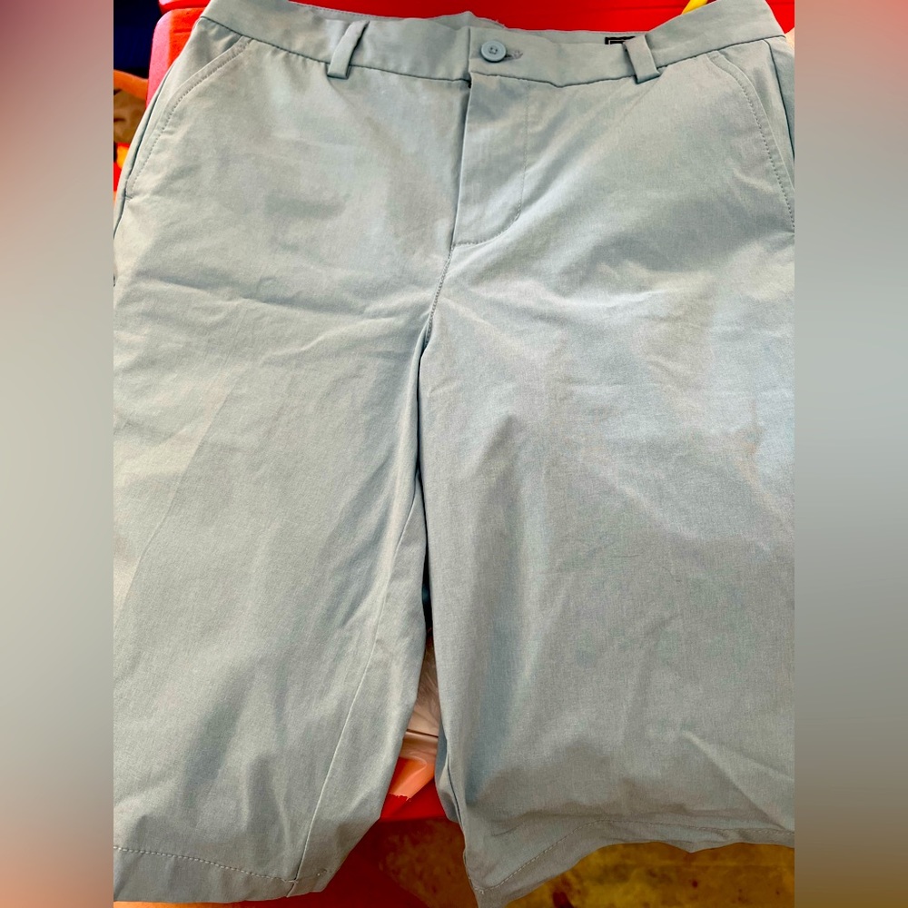 VINEYARD VINES BOYS 18 Performance Shorts